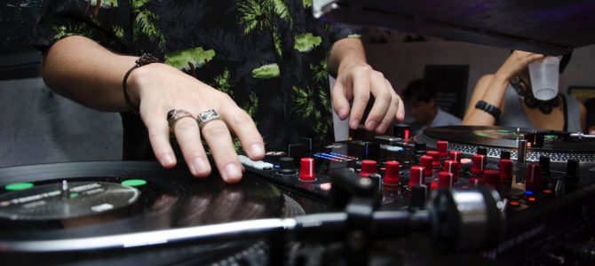 Vi minns Avicii Vi minns Avicii